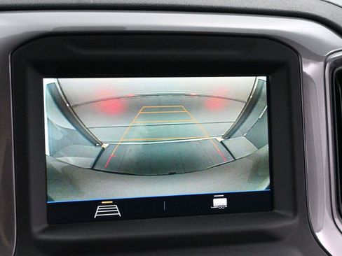 Used 2022 Chevrolet Silverado 1500 Custom Trail Boss image 19