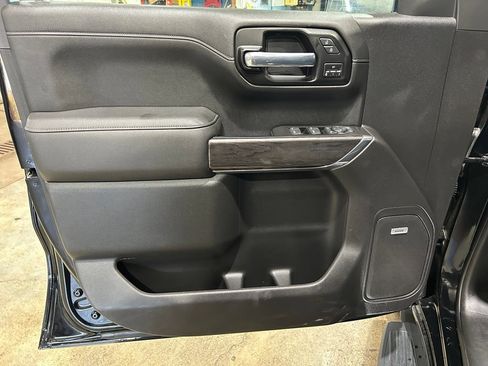 Used 2020 Chevrolet Silverado 1500 LTZ w/ LTZ Plus Package AWD/4WD image 20