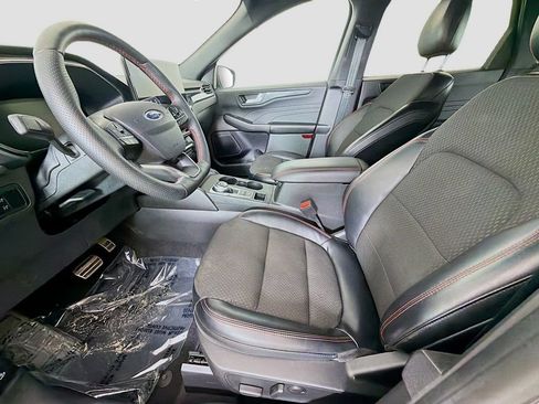 Used 2023 Ford Escape ST-Line w/ Tech Pack #1 AWD/4WD image 21