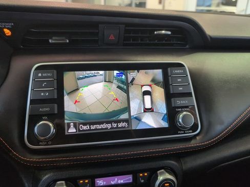 Used 2020 Nissan Kicks SR w/ SR Premium Package image 17