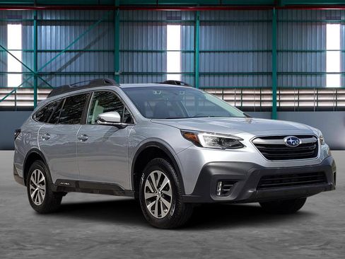 Used 2020 Subaru Outback Premium AWD/4WD image 6