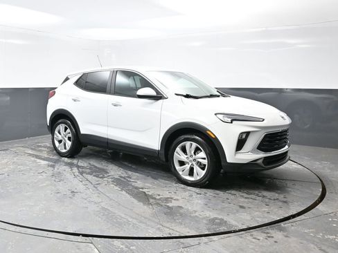 Used 2025 Buick Encore GX Preferred image 5