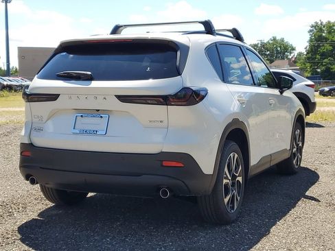 New 2026 MAZDA CX-5 Preferred AWD/4WD image 3