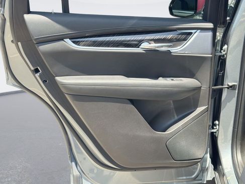 Certified 2023 Cadillac XT6 Premium Luxury FWD image 26