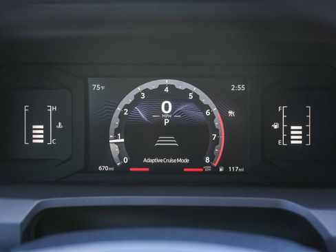 Certified 2025 Toyota Tacoma SR5 AWD/4WD image 24