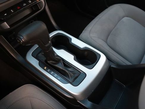 Used 2020 Chevrolet Colorado LT w/ Safety Package image 40