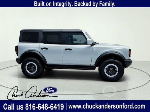 New 2026 Ford Bronco Outer Banks w/ Sasquatch Package AWD/4WD image 10