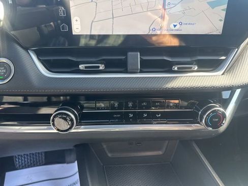 New 2026 Chevrolet Equinox LT image 25