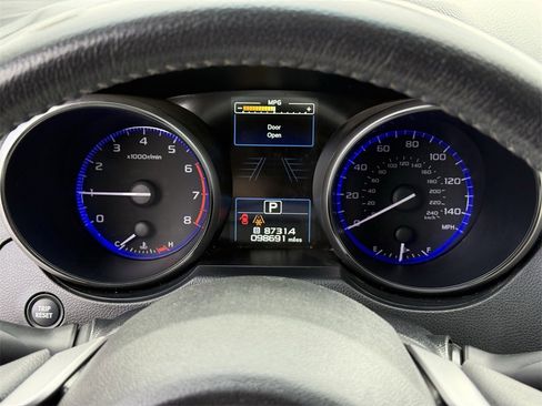 Used 2018 Subaru Outback 2.5i Premium image 17