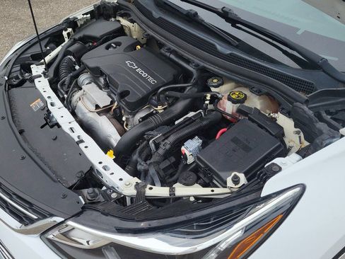 Used 2017 Chevrolet Cruze LT FWD image 36