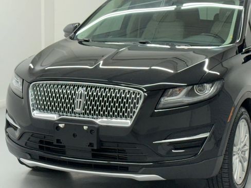 Used 2019 Lincoln MKC Premiere image 9