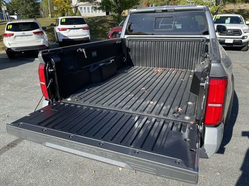 New 2025 Toyota Tacoma TRD Off-Road image 22