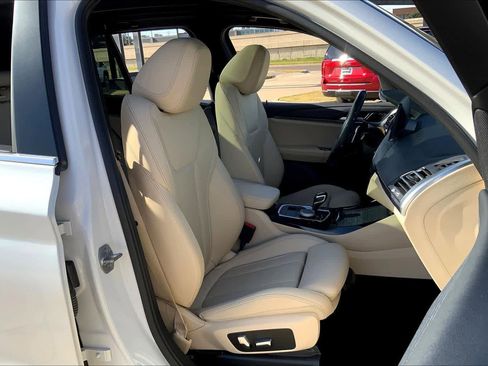 Used 2022 BMW X3 xDrive30i w/ Premium Package 2 image 7