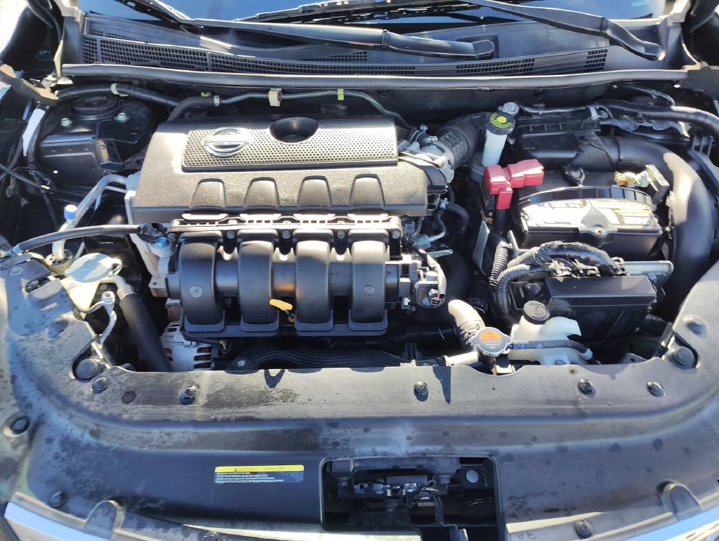 Used 2015 Nissan Sentra SV FWD image 14