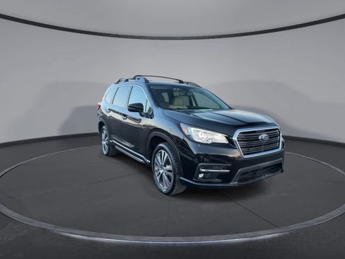 Used 2019 Subaru Ascent Limited w/ Popular Package #3 image 2