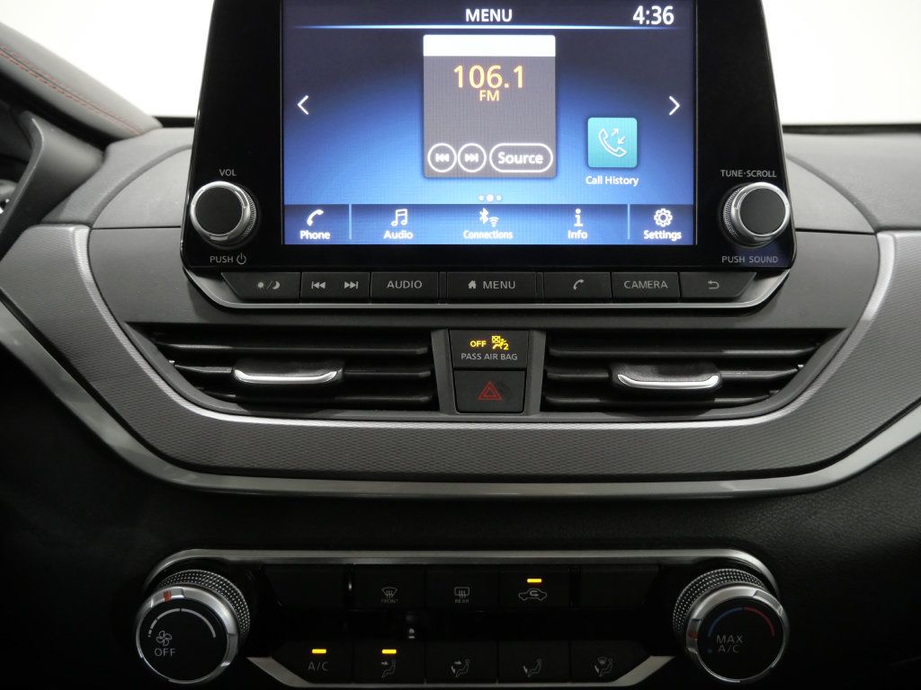 Used 2024 Nissan Altima 2.5 SR FWD image 19