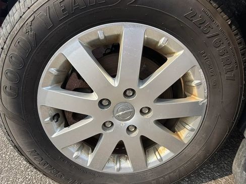 Used 2016 Chrysler Town & Country Touring w/ Driver Convenience Group FWD image 20