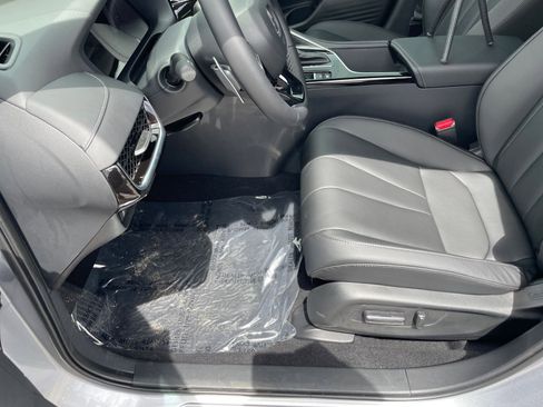 New 2025 Acura ADX FWD image 16