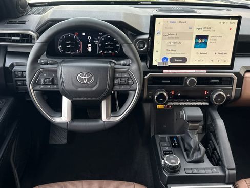 New 2026 Toyota 4Runner Limited image 15