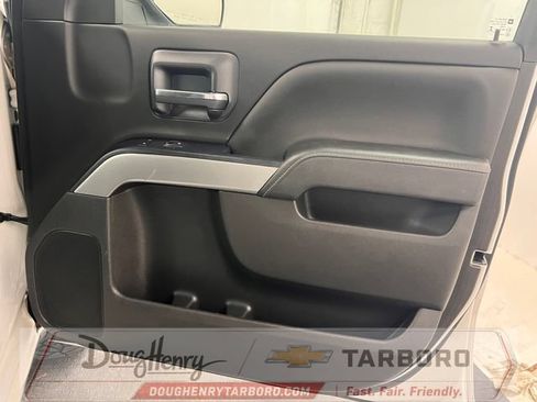Used 2018 Chevrolet Silverado 1500 LT w/ All Star Edition AWD/4WD image 37