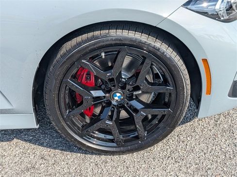 New 2026 BMW 330i Sedan w/ M Sport Package image 12