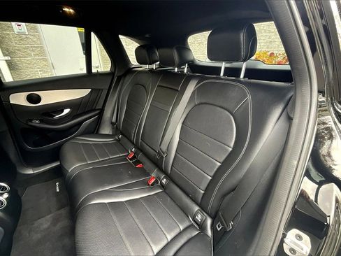 Certified 2022 Mercedes-Benz GLC 300 4MATIC image 28