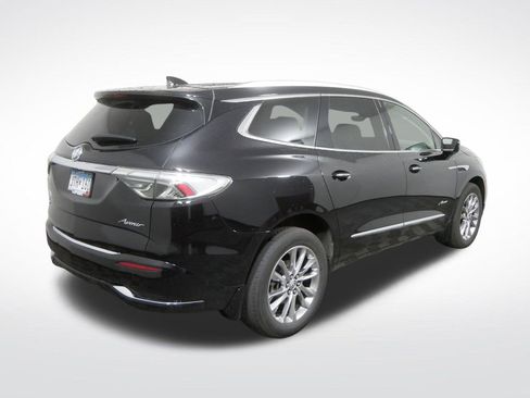 Used 2023 Buick Enclave Avenir w/ Avenir Technology Package AWD/4WD image 4
