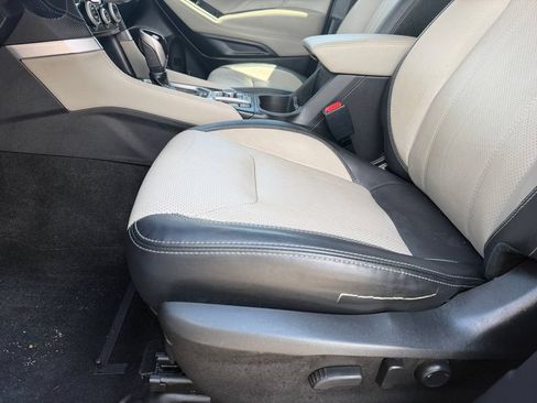 Used 2019 Subaru Forester Limited AWD/4WD image 11
