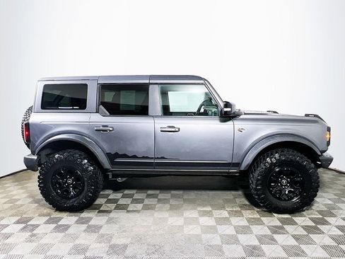 Used 2021 Ford Bronco Wildtrak image 9