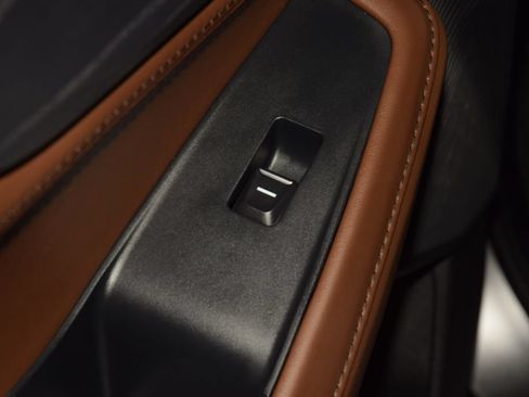 Used 2024 Acura MDX SH-AWD w/ Advance Package image 48