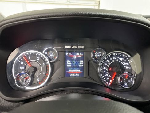 Used 2024 RAM 2500 Big Horn image 27