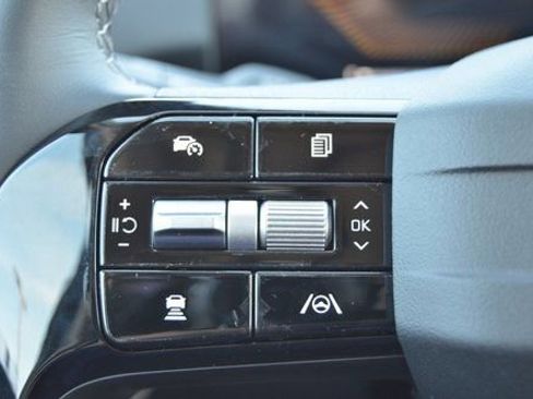 New 2026 Kia Sorento S w/ S Panoramic Sunroof Package image 28