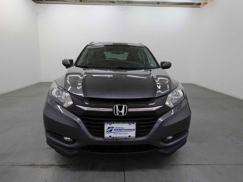Used 2017 Honda HR-V EX-L image 2