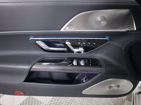 Used 2023 Mercedes-Benz SL 55 AMG 4MATIC image 13