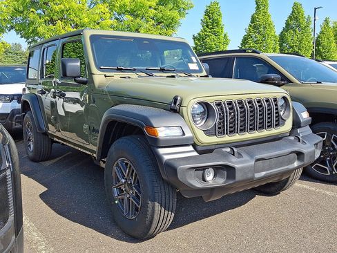New 2026 Jeep Wrangler Unlimited Sport AWD/4WD image 3