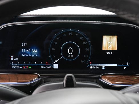 Used 2023 Cadillac Escalade Sport Platinum AWD/4WD image 30