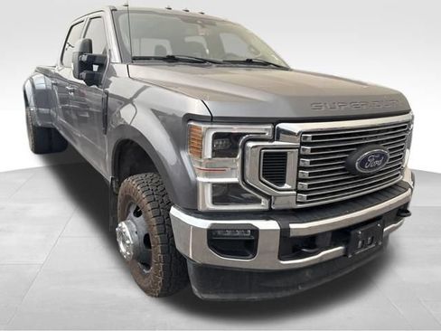 Used 2021 Ford F350 Lariat w/ Lariat Ultimate Package AWD/4WD image 21