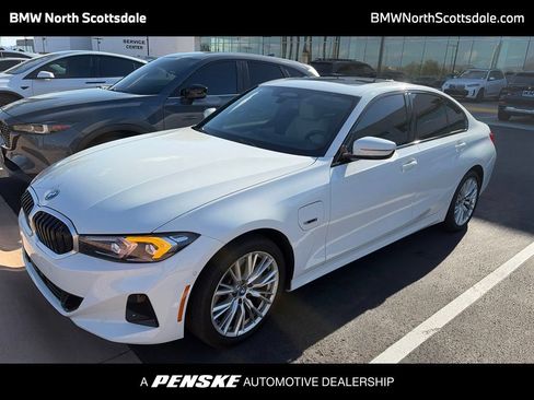 Used 2023 BMW 330e w/ Premium Package RWD image 1