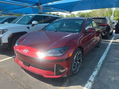 Used 2024 Hyundai Ioniq 6 SEL image 5