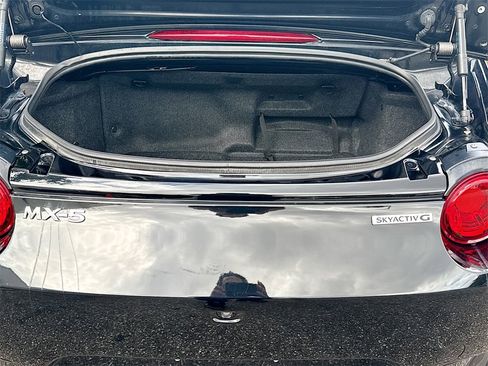 Used 2022 MAZDA MX-5 Miata Grand Touring image 29