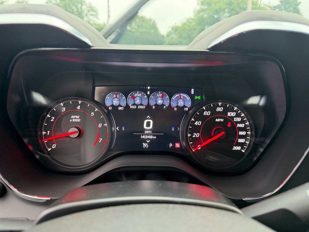 Used 2023 Chevrolet Camaro SS RWD image 13