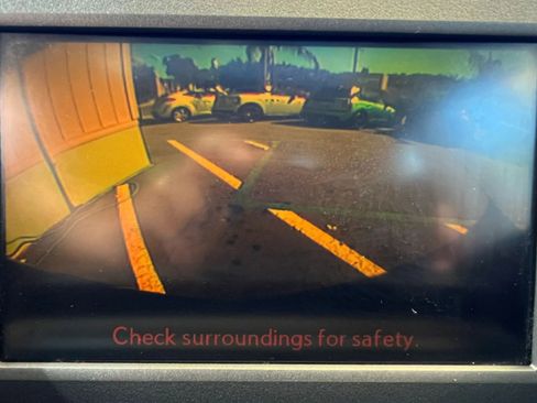 Used 2010 Lexus HS 250h Premium image 23