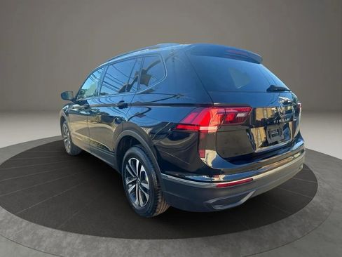 Used 2022 Volkswagen Tiguan S image 7