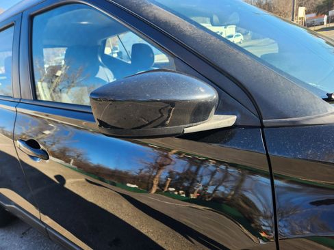 Used 2020 Nissan Kicks SV image 7