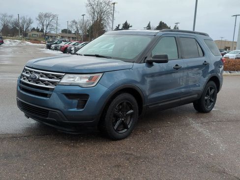 Used 2019 Ford Explorer FWD image 4