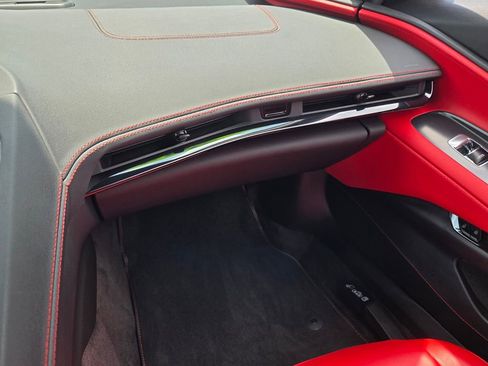 Used 2024 Chevrolet Corvette Stingray Preferred Conv w/ Z51 Performance Package RWD image 26