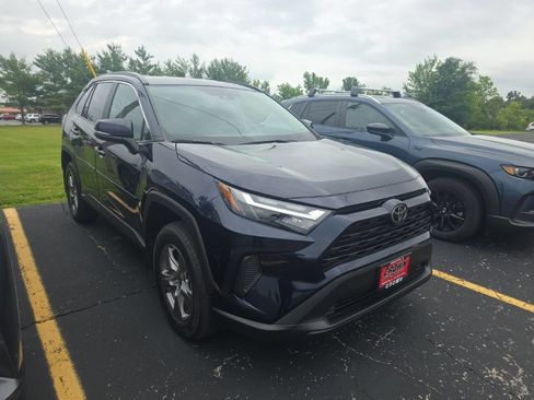 Used 2024 Toyota RAV4 XLE w/ Convenience Package AWD/4WD image 3