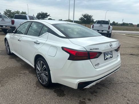 Used 2024 Nissan Altima 2.5 SL AWD/4WD image 7