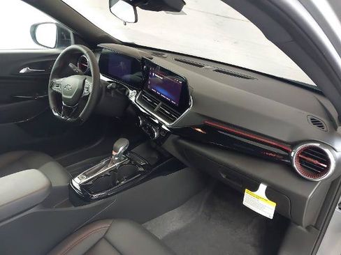 New 2026 Chevrolet Trax RS w/ Driver Confidence Package FWD image 29