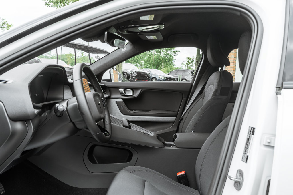 Used 2024 Polestar Polestar 2 AWD/4WD image 25